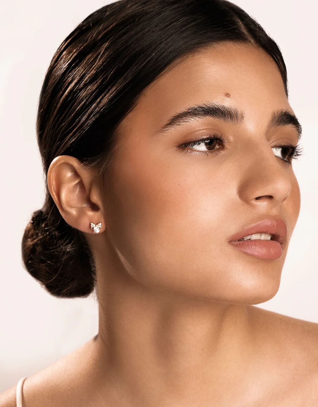 Affinity Stud Earring in Gold - Image 5
