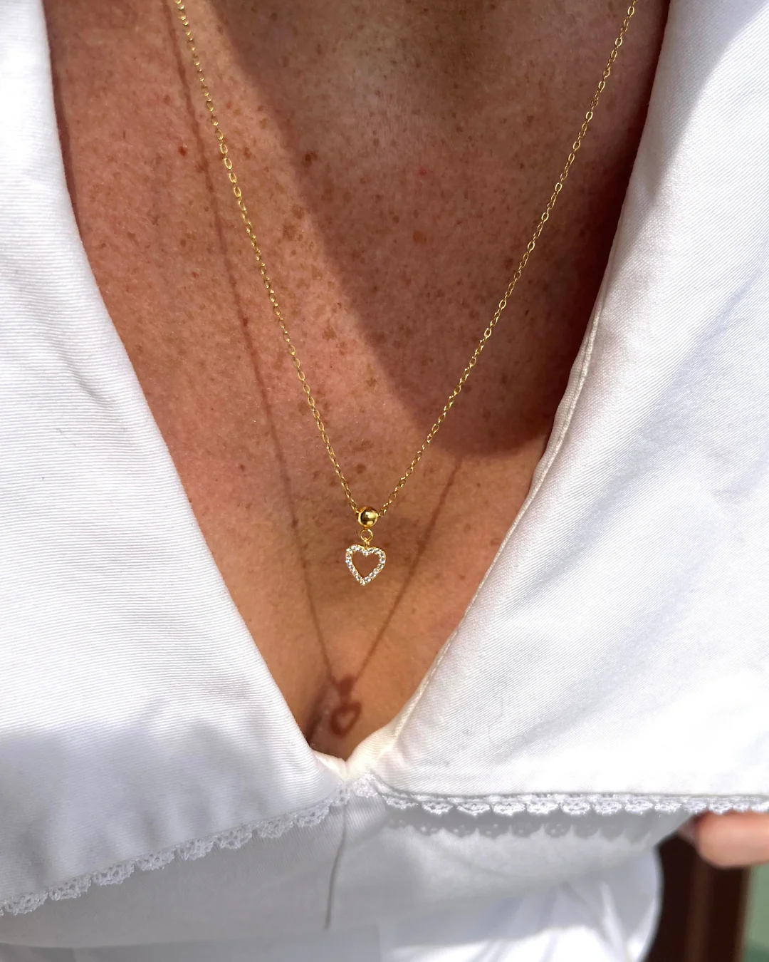 Alma Heart Charm Necklace - Image 5