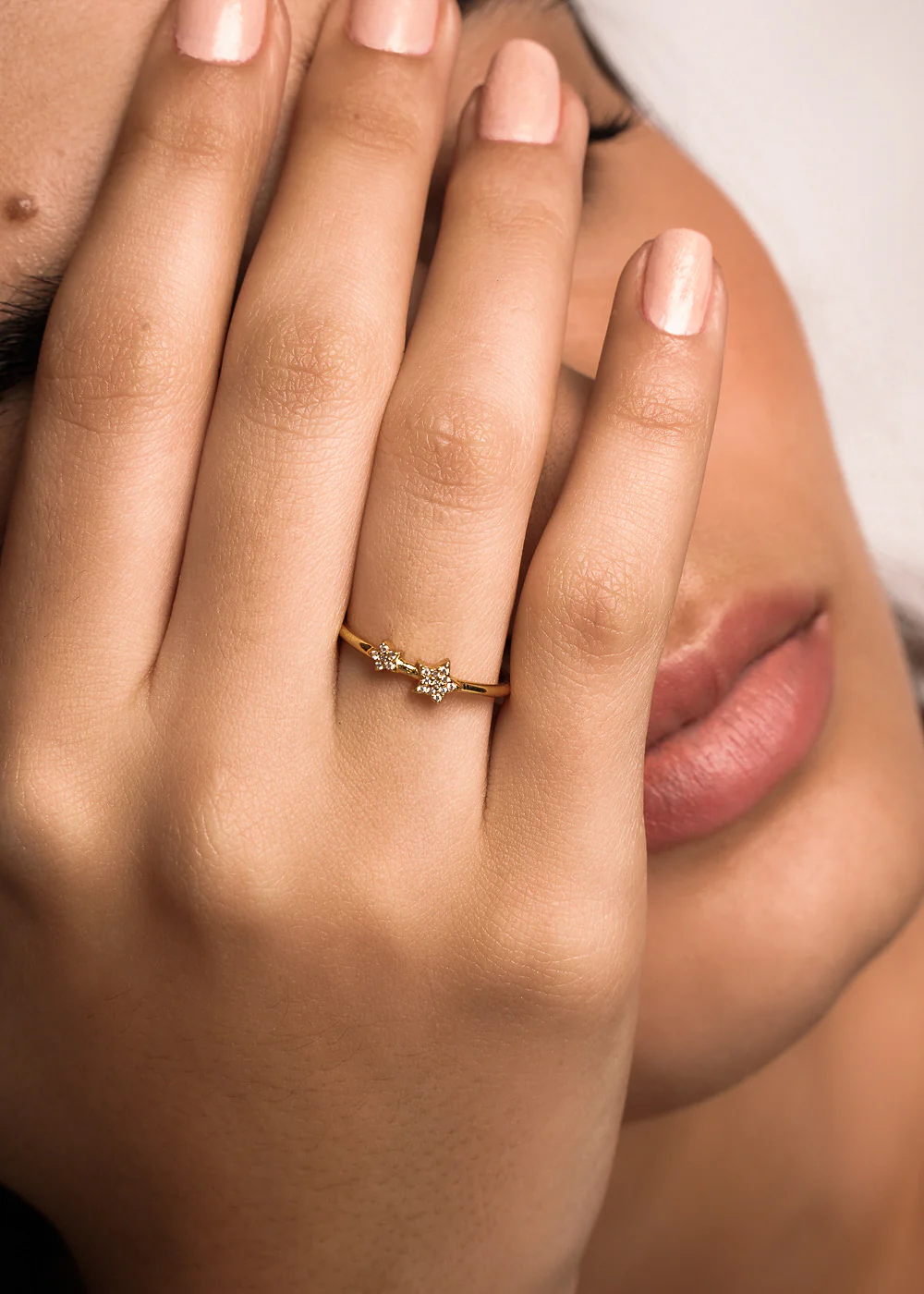 Astrid Star Ring in Gold - Image 7