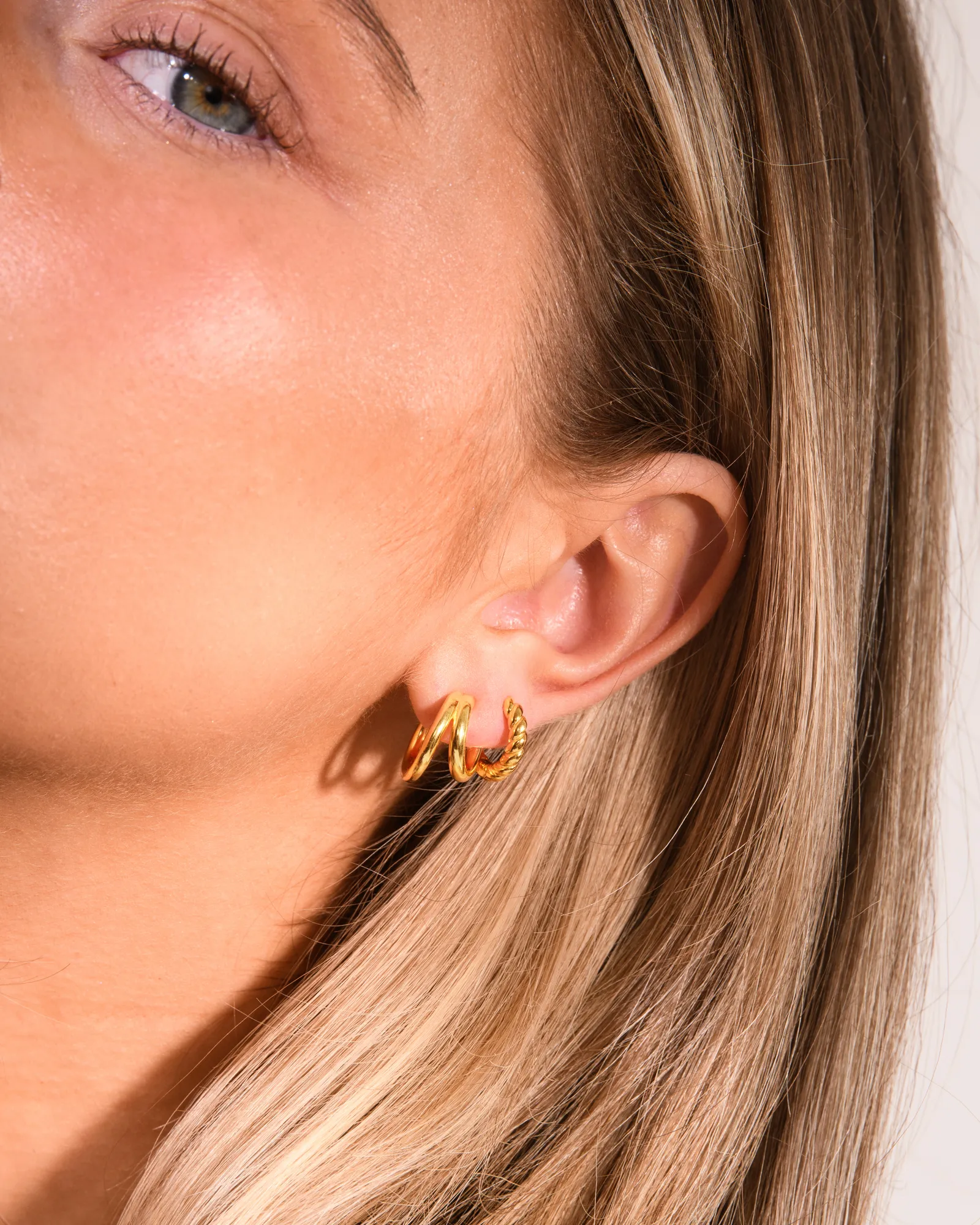 Classic Layered Hoop Earrings Gold & Eternal Rope Hoops Gold Stacking Set - Image 4