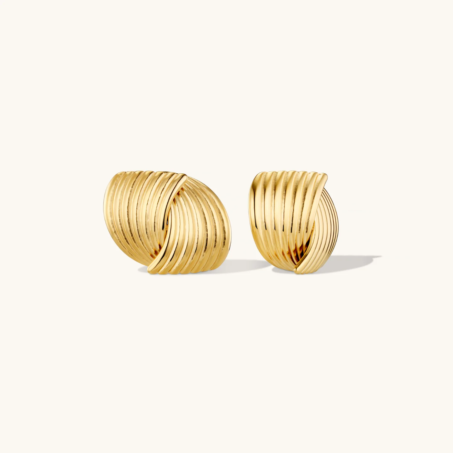 Élevé Earrings