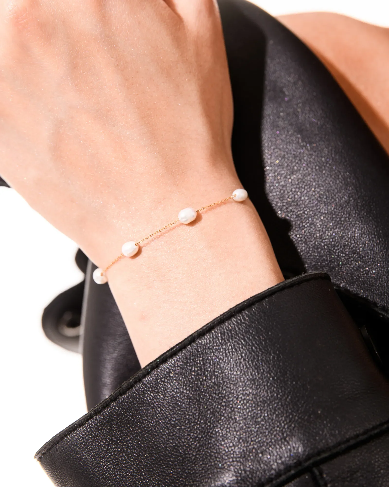 Infinity Pearl Bracelet Silver - Image 2