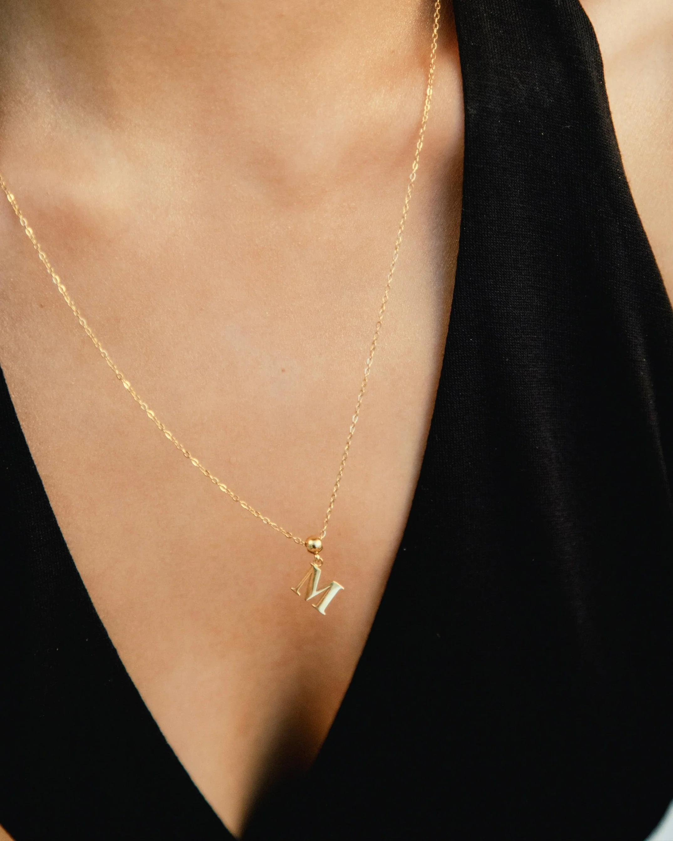 M Classic Initial Charm Gold - Image 5