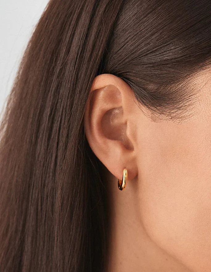Small Bold Hoops in Gold - Image 6