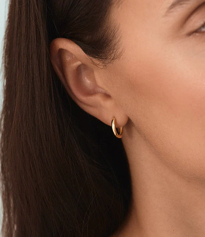 Small Hoops in Gold - Image 4