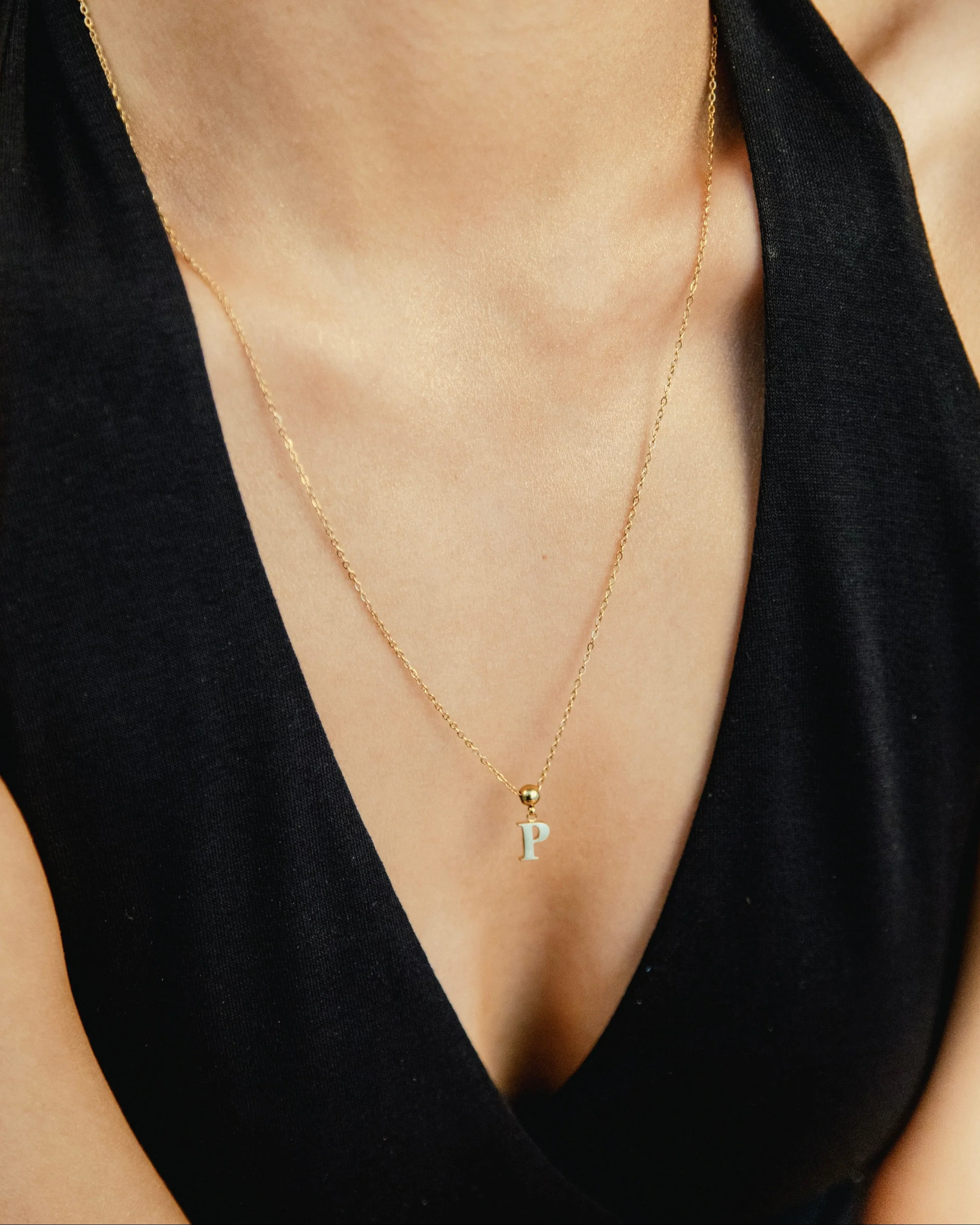 P Classic Initial Charm Gold - Image 2