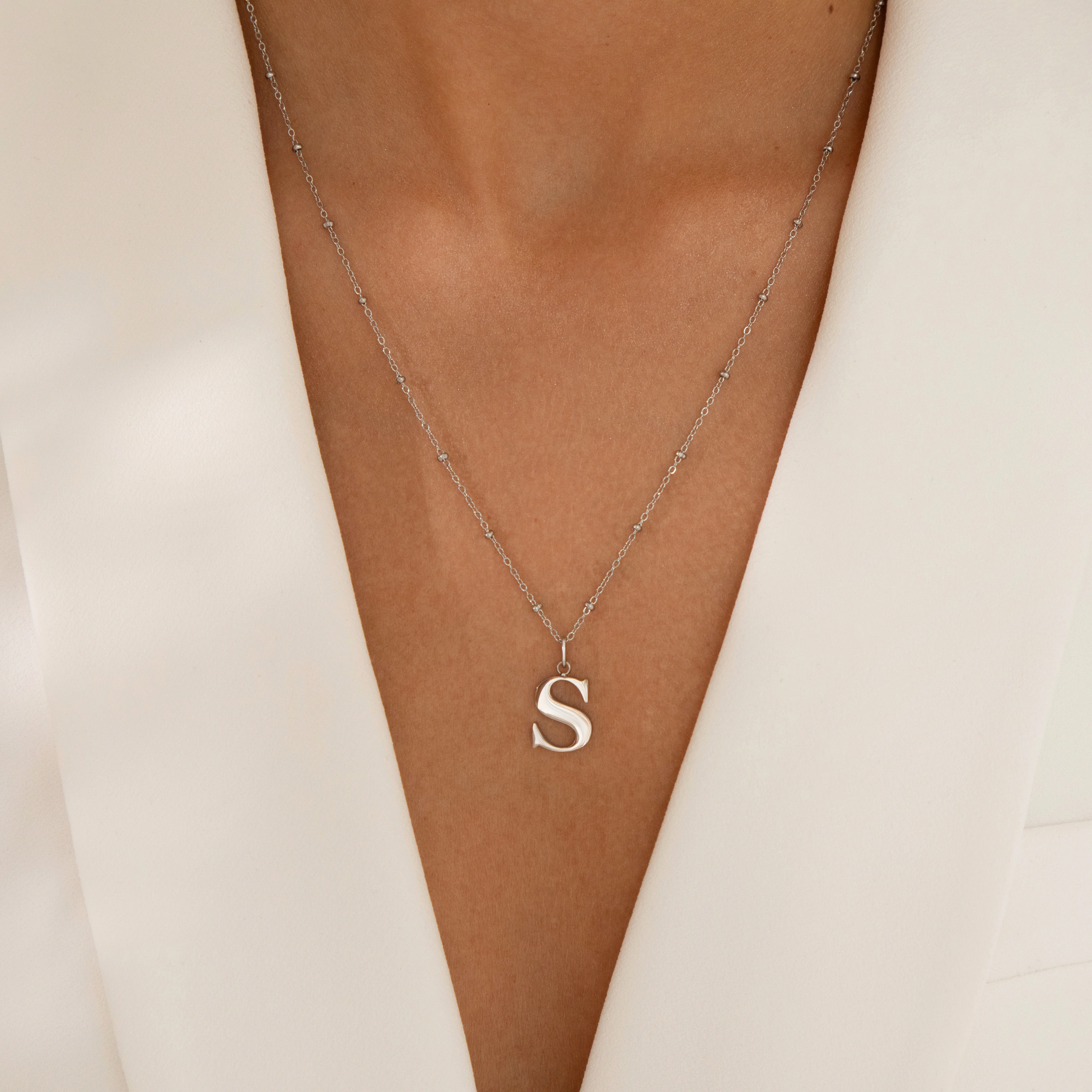 Q Initial Pendant Necklace Silver - Image 2