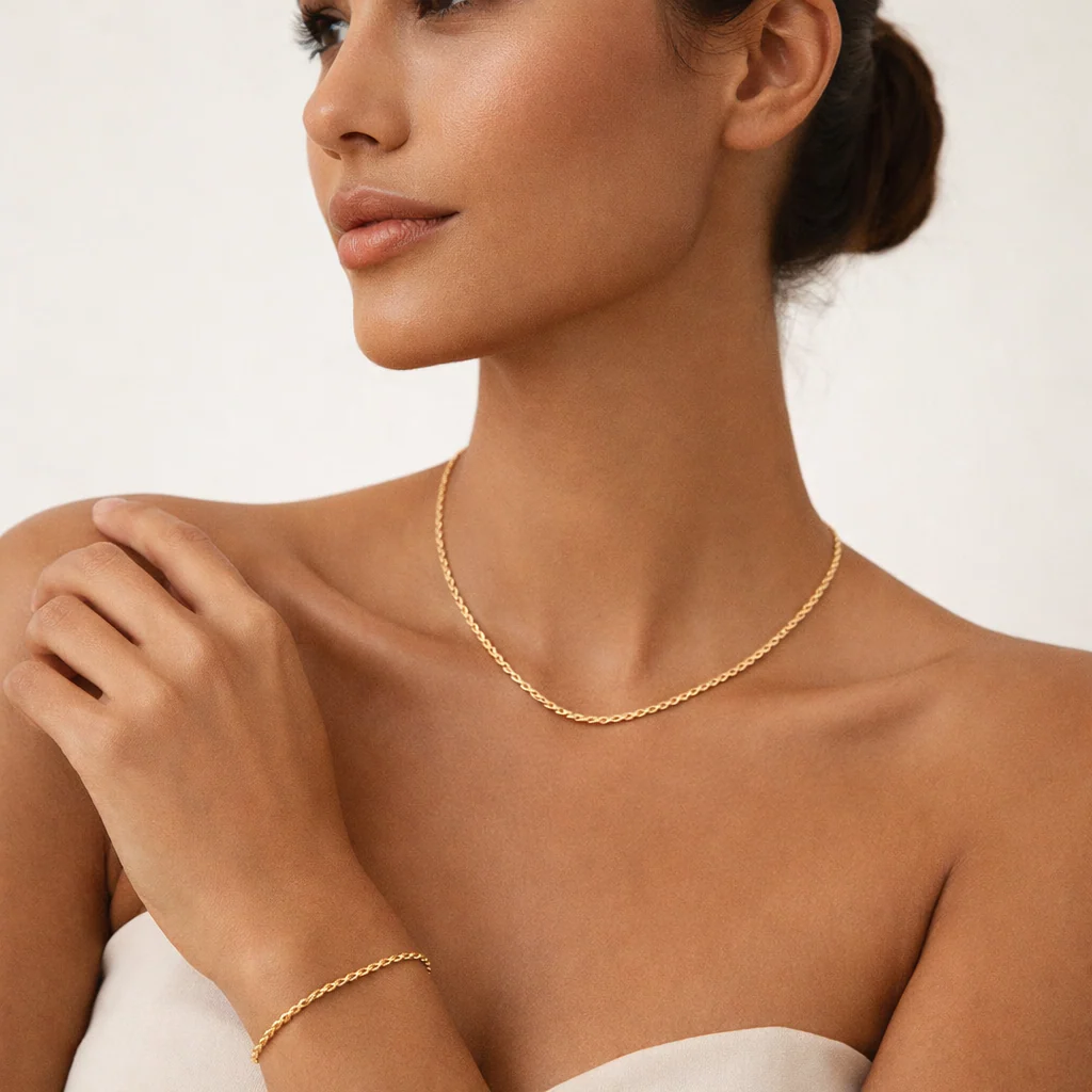Rope Chain Bracelet in Gold - Image 6