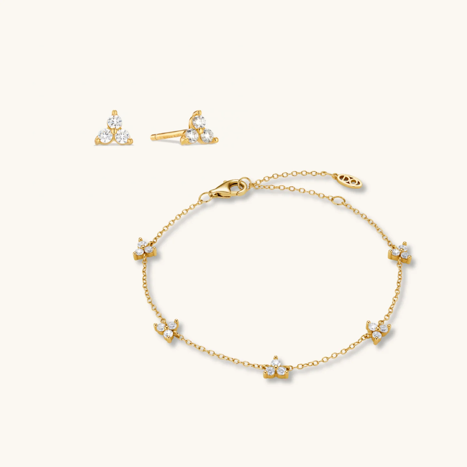 Trinity Infinity Bracelet & Trinity Studs Set Gold - Image 2