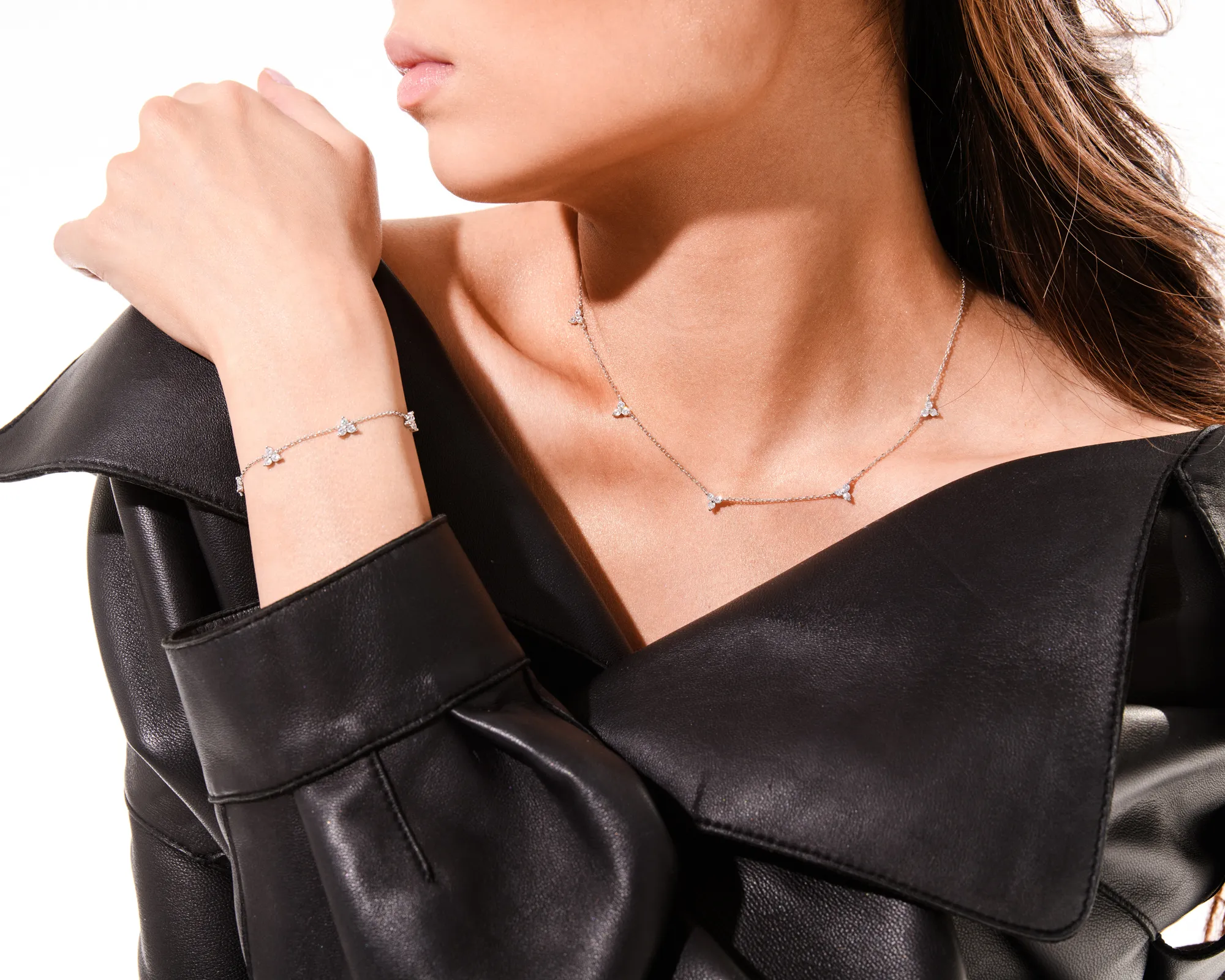 Trinity Infinity Bracelet Silver - Image 4