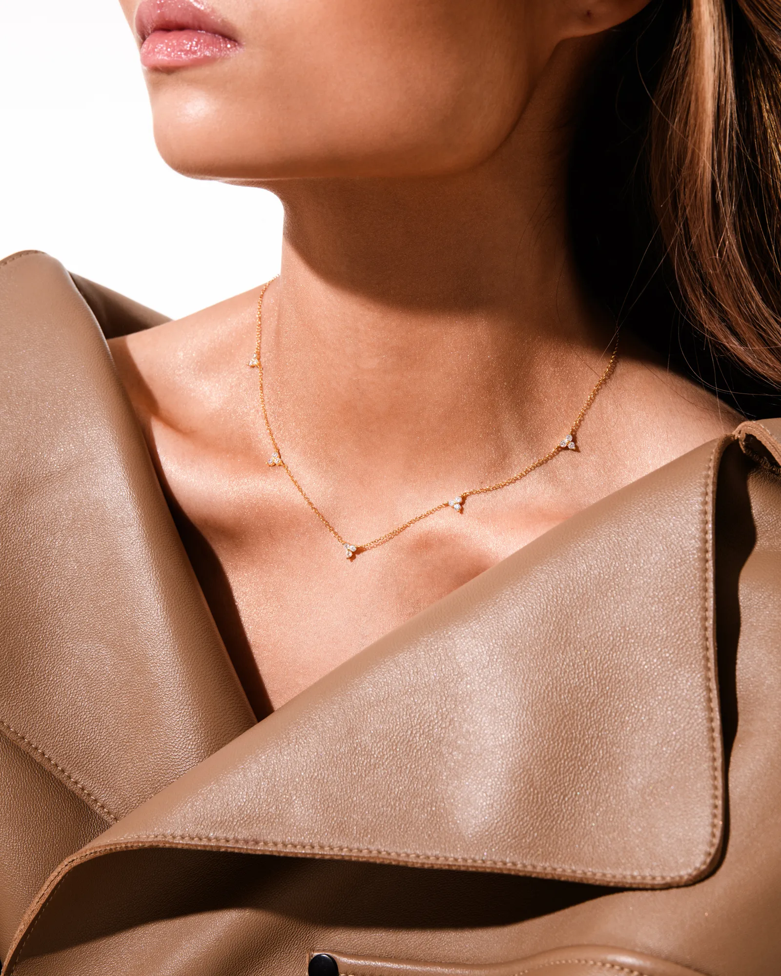 Trinity Infinity Necklace Gold - Image 6