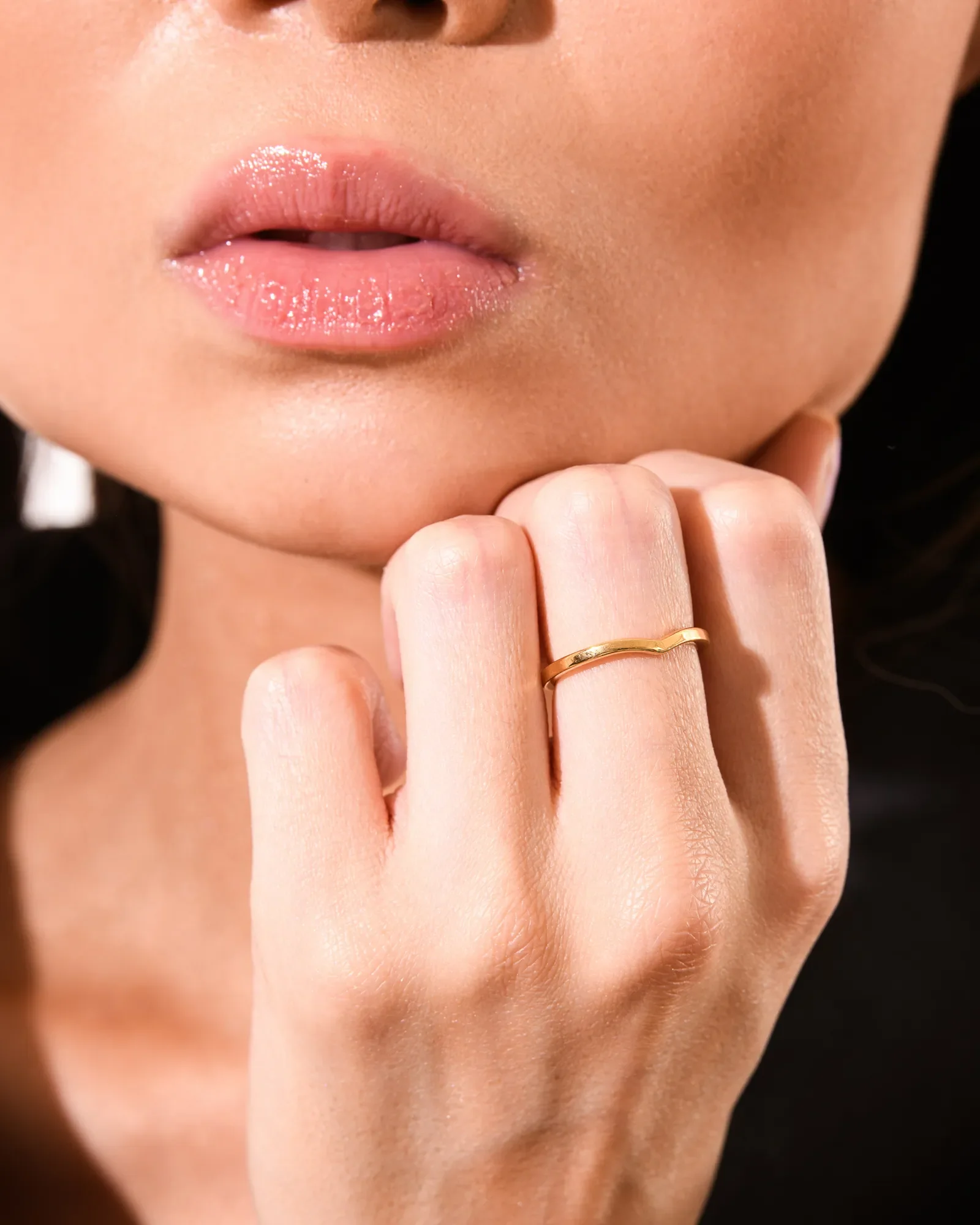 Wishbone Ring Gold - Image 3